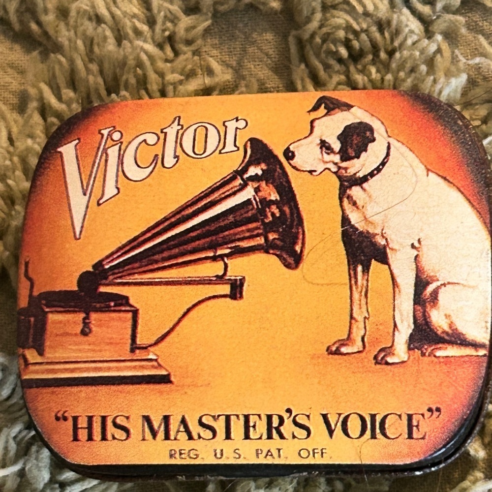 RCA Victor "His Master's Voice" tin featuring the famous dog "Nipper" logo.